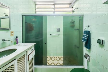 Casa de condomínio à venda com 189m², 3 quartos e 1 vagaBanheiro 2