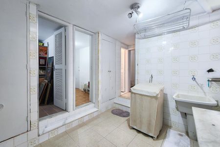 Casa de condomínio à venda com 189m², 3 quartos e 1 vagaÁrea de Serviço 