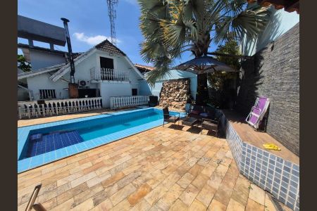 Casa à venda com 330m², 4 quartos e 4 vagasFoto 07