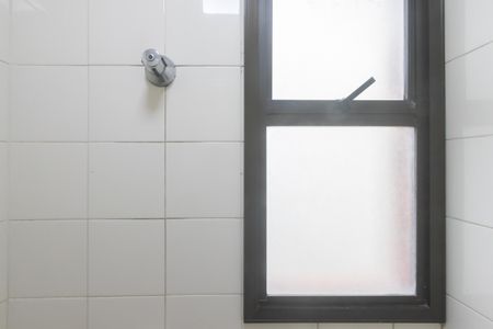 Apartamento à venda com 127m², 3 quartos e 2 vagas Apartamento à venda com 127m², 3 quartos e 2 vagasBanheiro de serviço