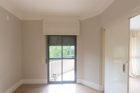 Apartamento à venda com 127m², 3 quartos e 2 vagas Apartamento à venda com 127m², 3 quartos e 2 vagasEscritório