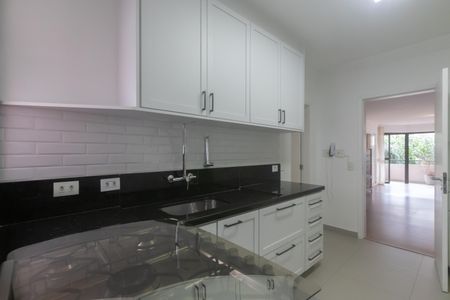 Apartamento à venda com 127m², 3 quartos e 2 vagas Apartamento à venda com 127m², 3 quartos e 2 vagasCozinha