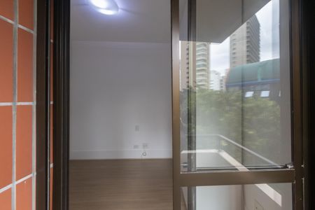 Apartamento à venda com 127m², 3 quartos e 2 vagas Apartamento à venda com 127m², 3 quartos e 2 vagasVaranda Suíte 1