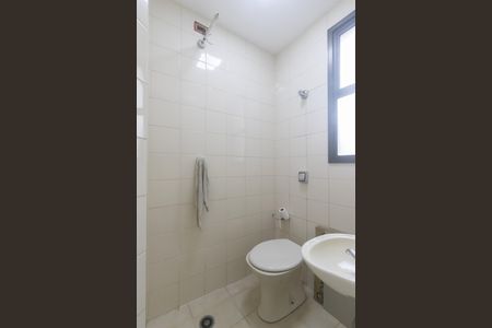 Apartamento à venda com 127m², 3 quartos e 2 vagas Apartamento à venda com 127m², 3 quartos e 2 vagasBanheiro de serviço