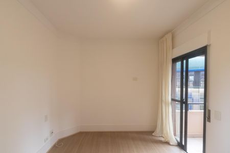 Apartamento à venda com 127m², 3 quartos e 2 vagas Apartamento à venda com 127m², 3 quartos e 2 vagasSuíte 2