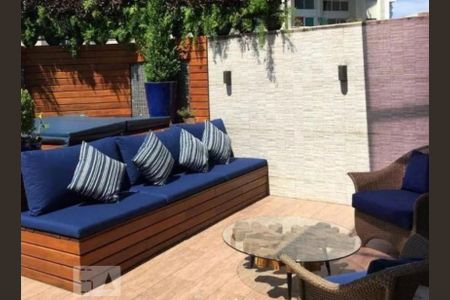 Apartamento à venda com 127m², 3 quartos e 2 vagas Apartamento à venda com 127m², 3 quartos e 2 vagasÁrea comum