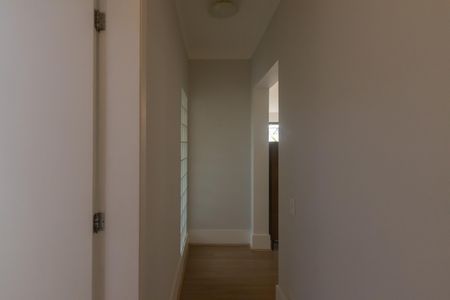Apartamento à venda com 127m², 3 quartos e 2 vagas Apartamento à venda com 127m², 3 quartos e 2 vagasCorredor