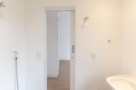 Apartamento à venda com 127m², 3 quartos e 2 vagas Apartamento à venda com 127m², 3 quartos e 2 vagasBanheiro da Suíte 1