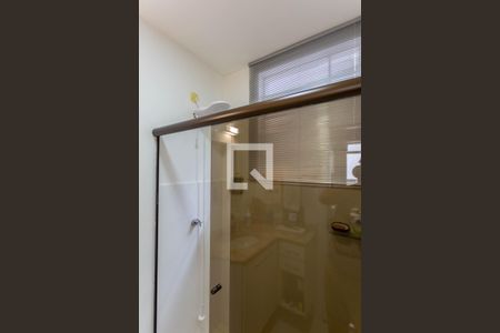 Apartamento para alugar com 66m², 2 quartos e 1 vagaBanheiro