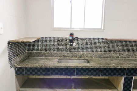 Casa de condomínio para alugar com 59m², 2 quartos e sem vagaCozinha