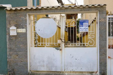 Casa de condomínio para alugar com 59m², 2 quartos e sem vagaFachada