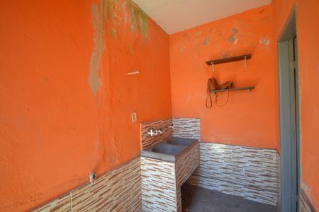 Casa para alugar com 30m², 1 quarto e sem vagaÁrea de Serviço
