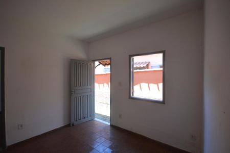 Sala de casa para alugar com 1 quarto, 30m² em Vila Santo Antonio, Belford Roxo