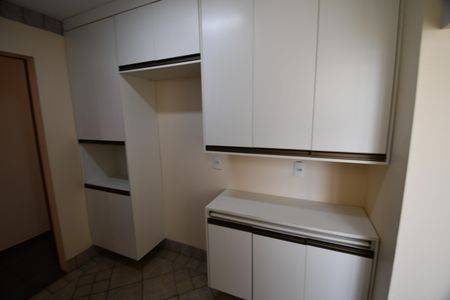 Apartamento à venda com 88m², 3 quartos e 2 vagasCozinha