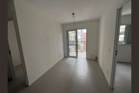 Apartamento à venda com 37m², 2 quartos e sem vagaFoto 02