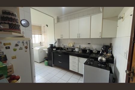 Apartamento para alugar com 90m², 3 quartos e 3 vagas