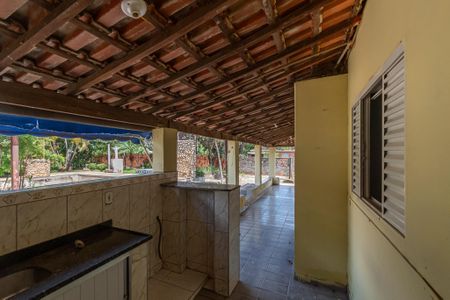 Casa para alugar com 300m², 3 quartos e 6 vagasÁrea de Serviço