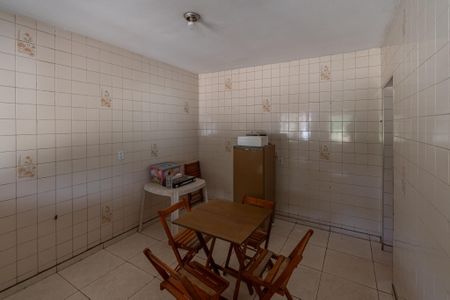Casa para alugar com 300m², 3 quartos e 6 vagasCozinha