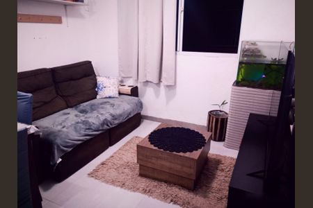 Sala de apartamento para alugar com 2 quartos, 41m² em Olaria, Canoas