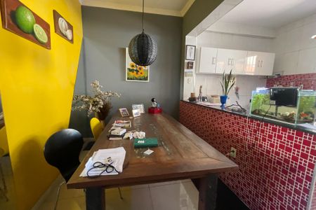 Casa para alugar com 360m², 4 quartos e 3 vagas Casa para alugar com 360m², 4 quartos e 3 vagasCozinha