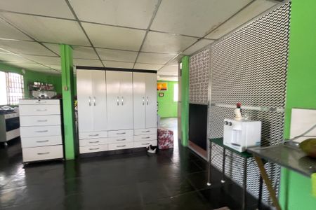 Casa para alugar com 360m², 4 quartos e 3 vagas Casa para alugar com 360m², 4 quartos e 3 vagasSala 2