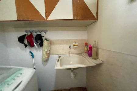 Casa para alugar com 360m², 4 quartos e 3 vagas Casa para alugar com 360m², 4 quartos e 3 vagasÁrea de Serviço