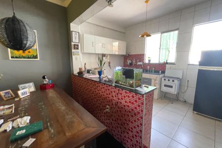 Casa para alugar com 360m², 4 quartos e 3 vagas Casa para alugar com 360m², 4 quartos e 3 vagasCozinha