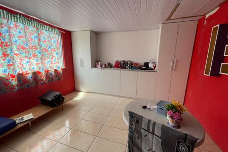 Casa para alugar com 360m², 4 quartos e 3 vagas Casa para alugar com 360m², 4 quartos e 3 vagasQuarto