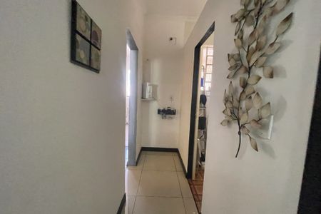 Casa para alugar com 360m², 4 quartos e 3 vagas Casa para alugar com 360m², 4 quartos e 3 vagasCorredor