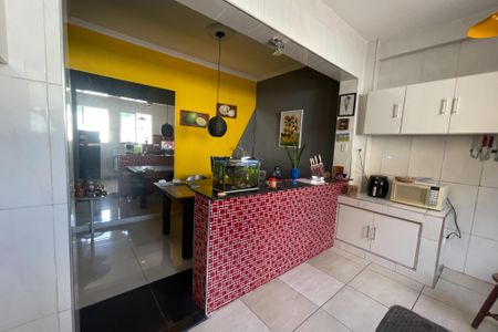 Casa para alugar com 360m², 4 quartos e 3 vagas Casa para alugar com 360m², 4 quartos e 3 vagasCozinha