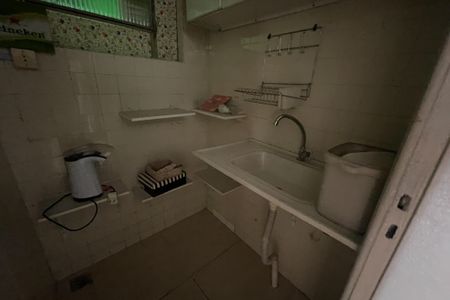 Casa para alugar com 360m², 4 quartos e 3 vagas Casa para alugar com 360m², 4 quartos e 3 vagasCozinha