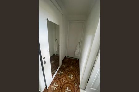 Casa para alugar com 360m², 4 quartos e 3 vagas Casa para alugar com 360m², 4 quartos e 3 vagasCorredor