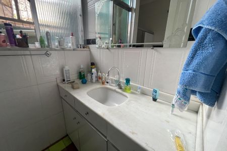 Casa para alugar com 360m², 4 quartos e 3 vagas Casa para alugar com 360m², 4 quartos e 3 vagasBanheiro