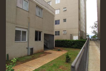 Apartamento à venda com 42m², 2 quartos e sem vagaÁrea comum - Salão de festas