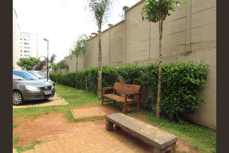 Apartamento à venda com 42m², 2 quartos e sem vagaÁrea comum