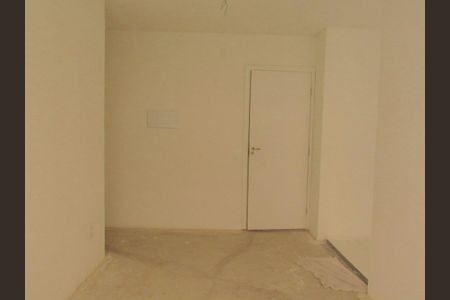 Sala de apartamento à venda com 2 quartos, 42m² em Jardim do Lago, Osasco