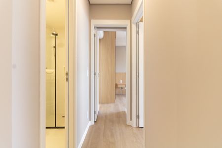 Apartamento para alugar com 71m², 2 quartos e 1 vagaCorredor