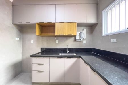 Casa para alugar com 150m², 2 quartos e sem vaga Casa para alugar com 150m², 2 quartos e sem vagaCozinha