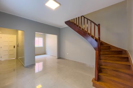 Sala de casa para alugar com 2 quartos, 150m² em Cambuci, São Paulo