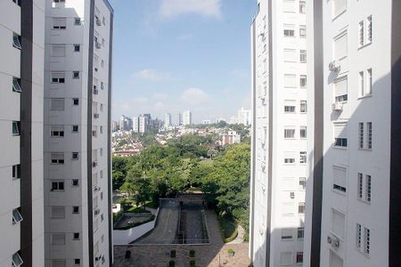 Apartamento para alugar com 63m², 2 quartos e 1 vagaCozinha + Área de Serviço Vista