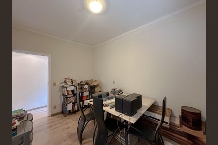 Casa para alugar com 456m², 4 quartos e 3 vagas Casa para alugar com 456m², 4 quartos e 3 vagasSuíte 1