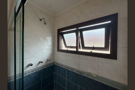 Casa para alugar com 456m², 4 quartos e 3 vagas Casa para alugar com 456m², 4 quartos e 3 vagasBanheiro Suíte 3