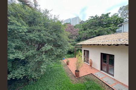 Casa para alugar com 456m², 4 quartos e 3 vagas Casa para alugar com 456m², 4 quartos e 3 vagasSuíte 3