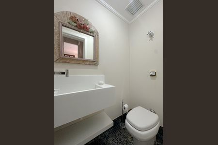 Casa para alugar com 456m², 4 quartos e 3 vagas Casa para alugar com 456m², 4 quartos e 3 vagasLavabo