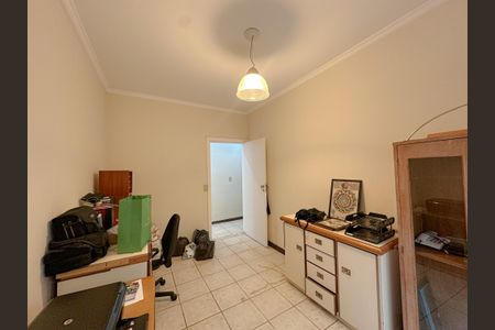 Casa para alugar com 456m², 4 quartos e 3 vagas Casa para alugar com 456m², 4 quartos e 3 vagasQuarto