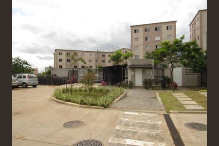 Apartamento à venda com 42m², 2 quartos e sem vagaÁrea comum