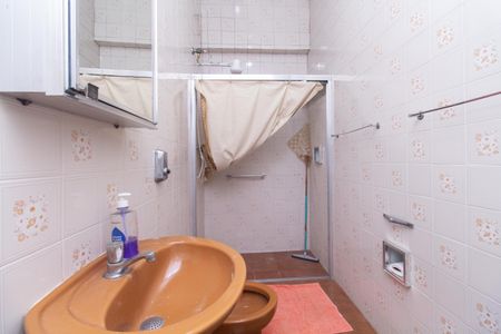 Casa para alugar com 191m², 3 quartos e 3 vagas Casa para alugar com 191m², 3 quartos e 3 vagasBanheiro