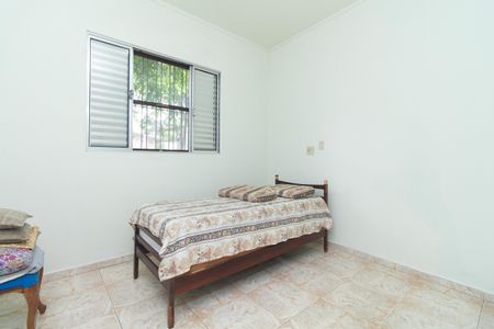 Casa para alugar com 191m², 3 quartos e 3 vagas Casa para alugar com 191m², 3 quartos e 3 vagasQuarto 2