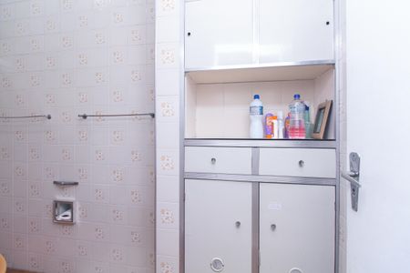 Casa para alugar com 191m², 3 quartos e 3 vagas Casa para alugar com 191m², 3 quartos e 3 vagasBanheiro