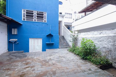 Casa para alugar com 191m², 3 quartos e 3 vagas Casa para alugar com 191m², 3 quartos e 3 vagasGaragem e Quintal